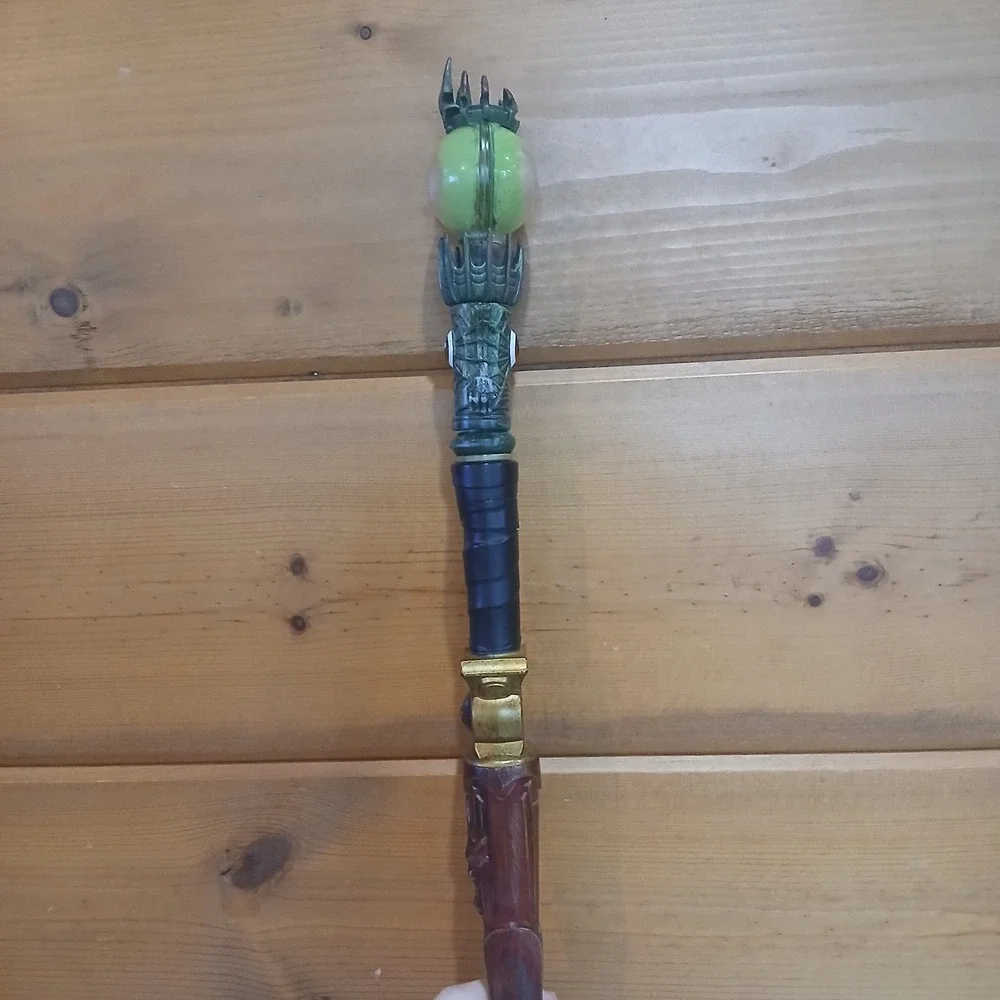 MagiQuest Wand Wizard Skull Creative Kingdom Light-Up (Light Flickers) ZA3
